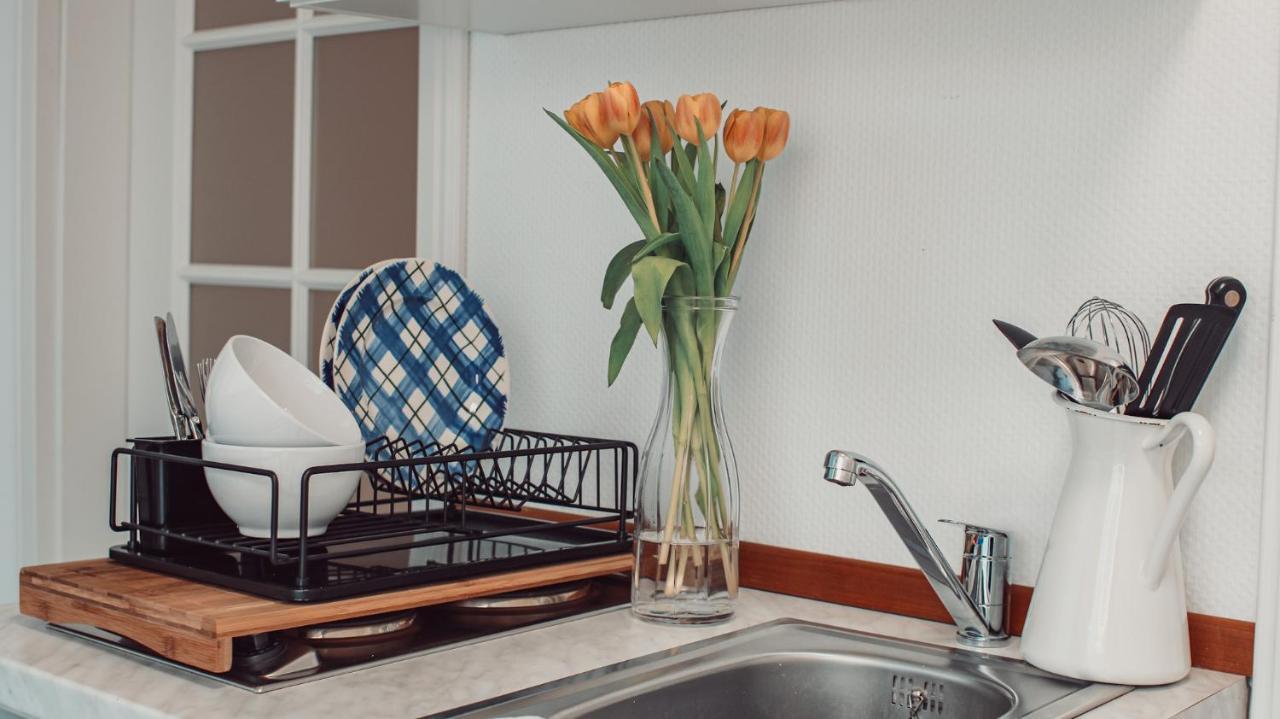 Villa Herkules - Privates Apartment Am Waldrand Mit Smart Tv Und Kostenlosen Parkplaetzen คาสเซล ภายนอก รูปภาพ